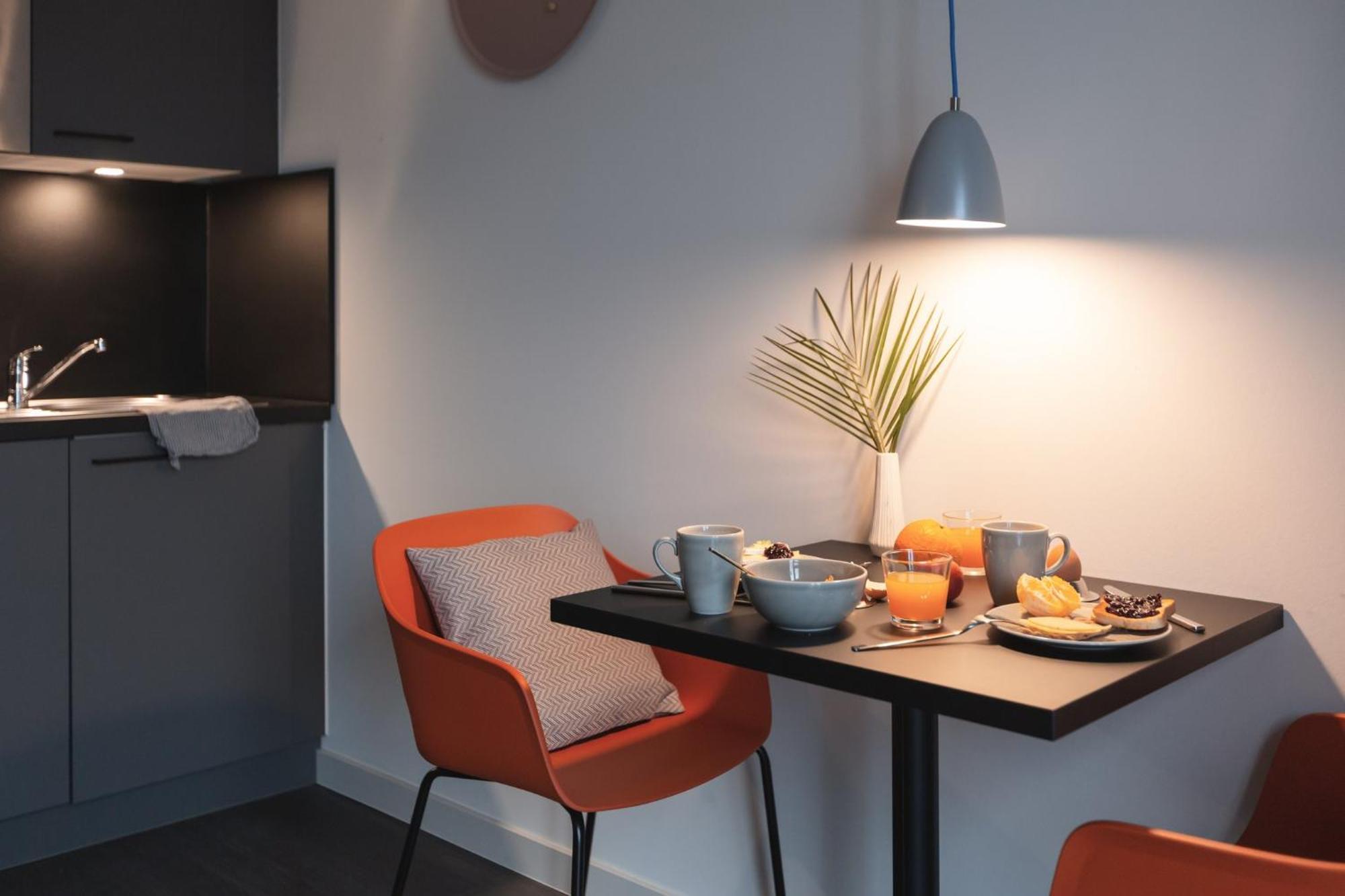 Candlewood Suites Berlin Charlottenburg By Ihg Exterior foto